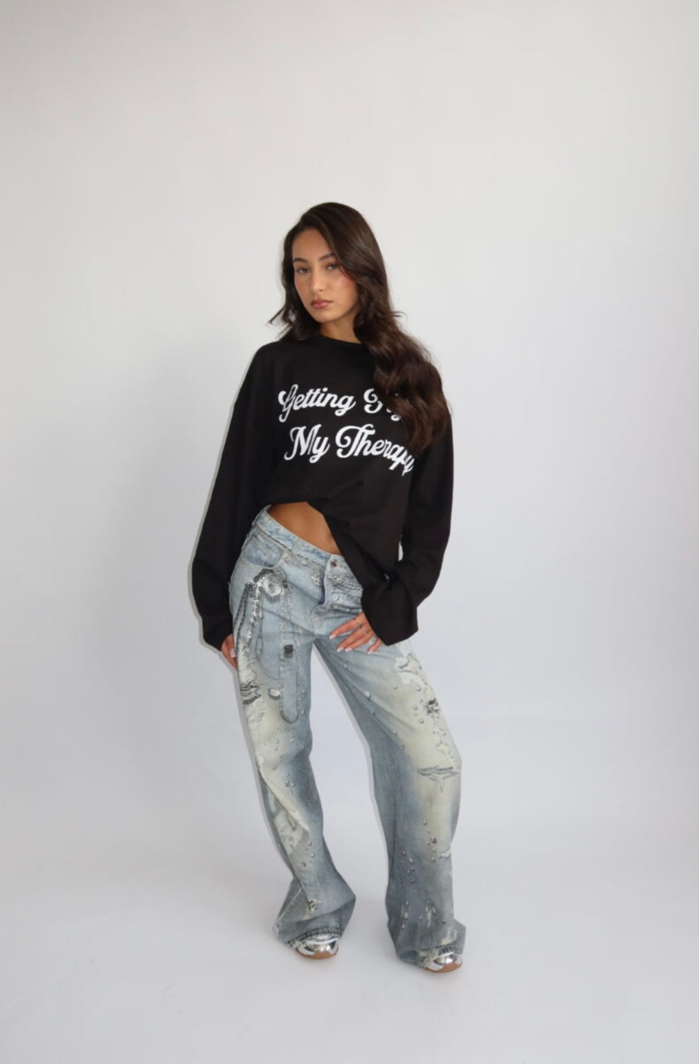 AW25 – GETTING FLY IS MY THERAPY – LONGSLEEVE – BLACK