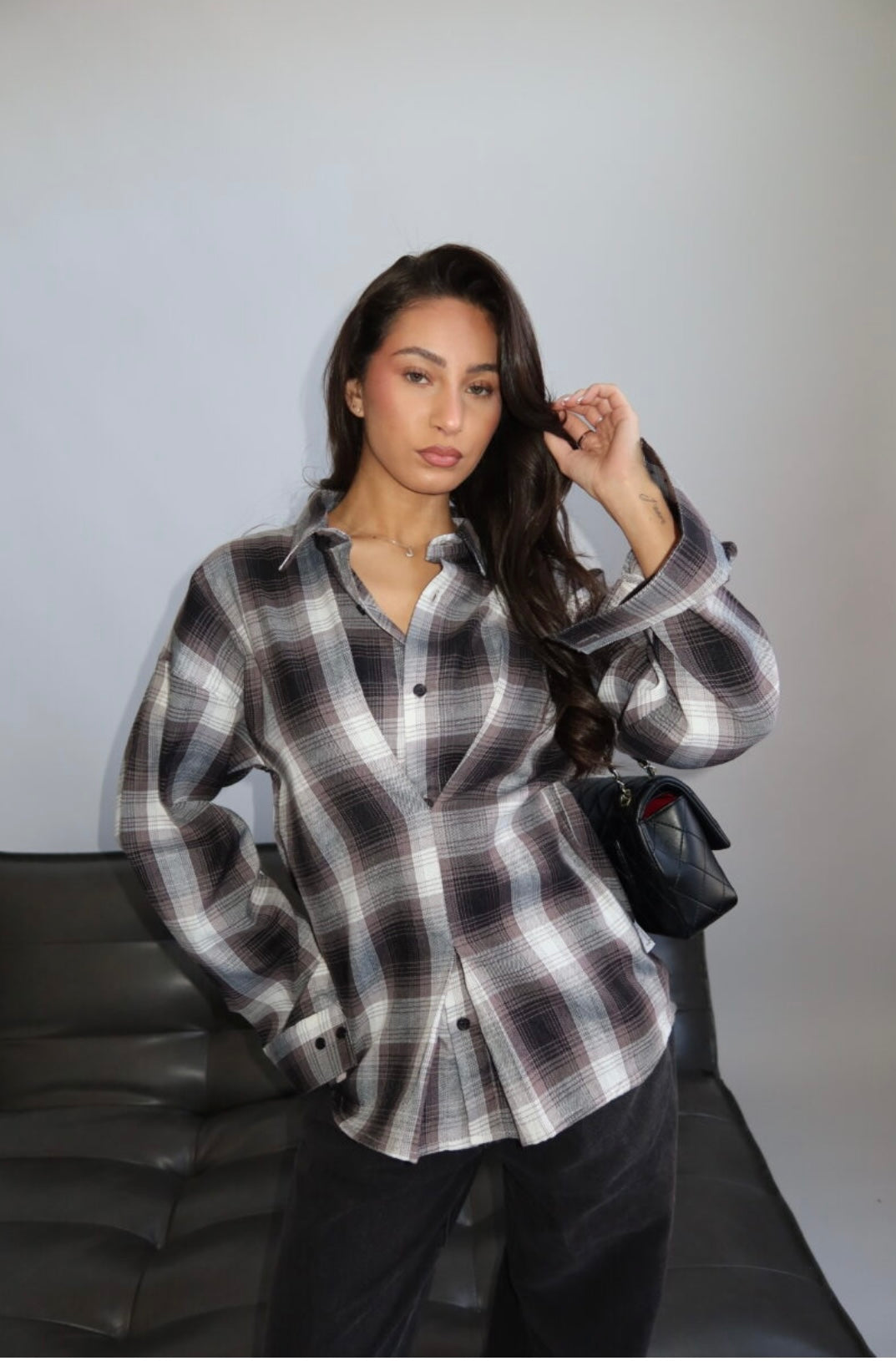 PRIORITY CHECKED BLOUSE WITH SNATCH DETAIL AT THE FRONT – DARK GRAY